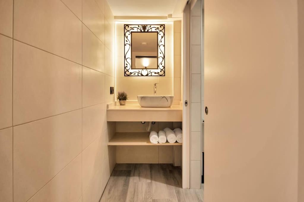 Moderno Loft En El Corazon Historico De Estepona - Casa Pepita 17 Bagian luar foto