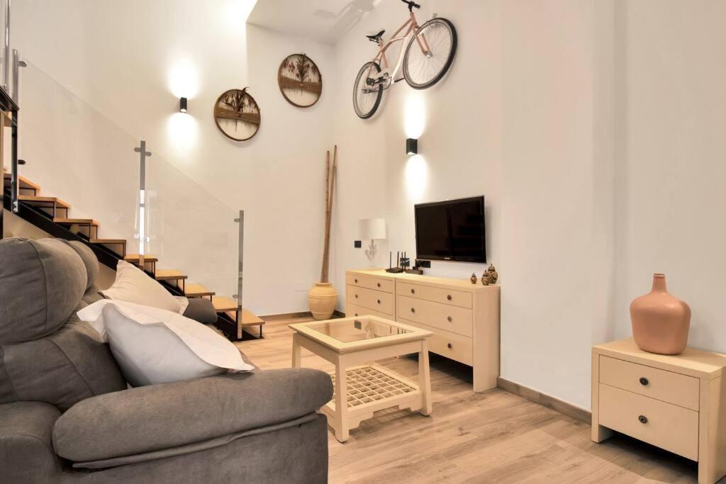 Moderno Loft En El Corazon Historico De Estepona - Casa Pepita 17 Bagian luar foto